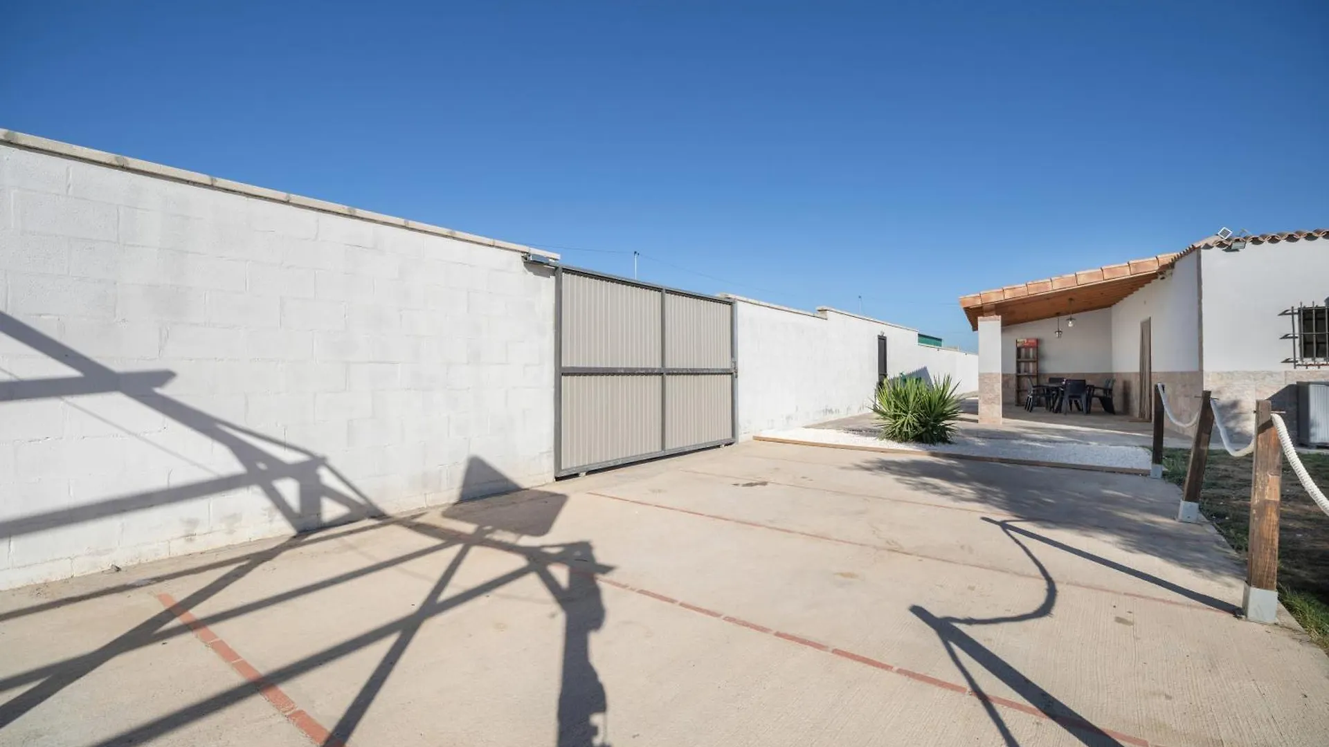Casa Rural La Ferrera Chiclana Chiclana de la Frontera 0*,  Spain